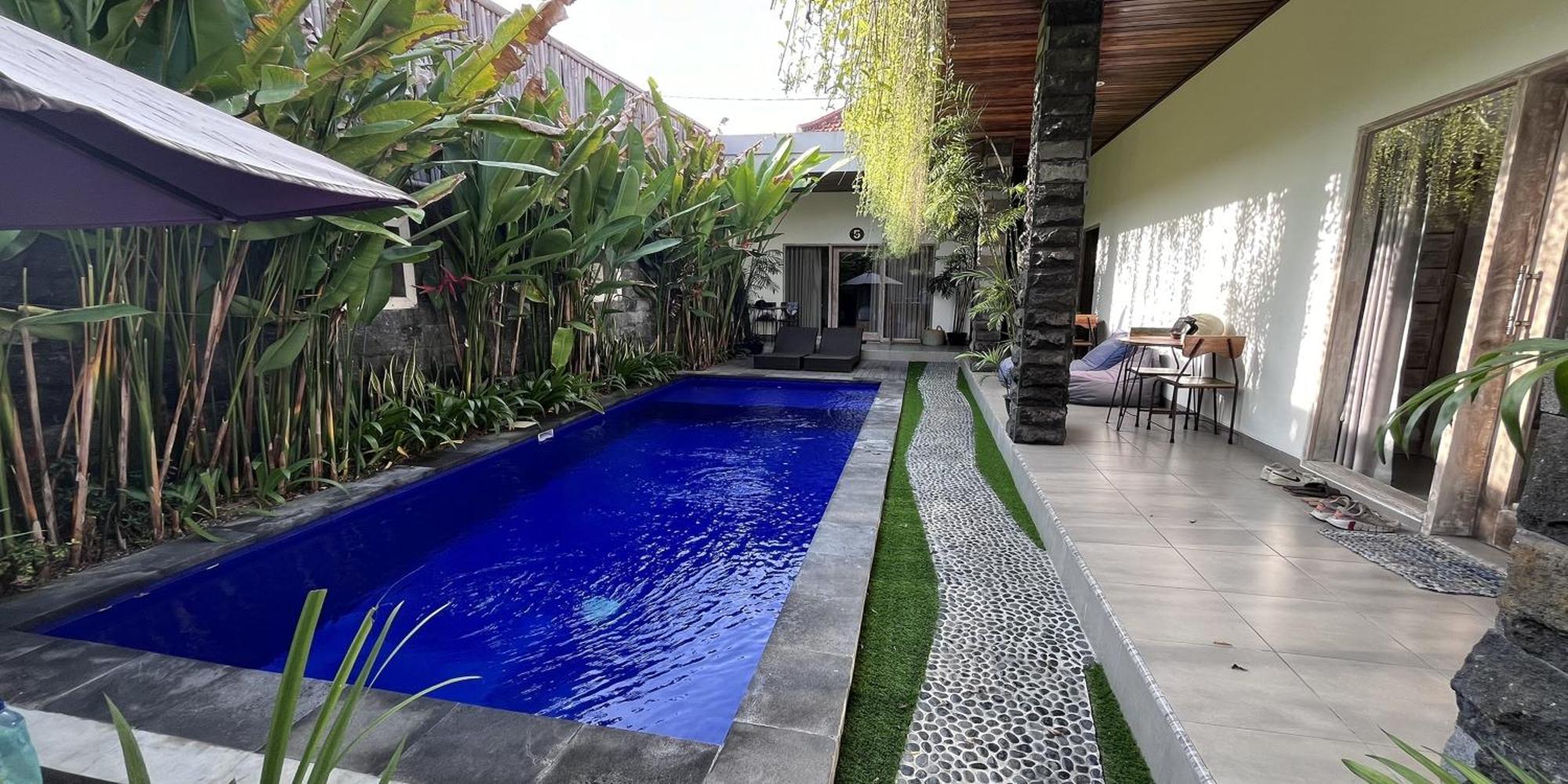 Pis Bolong Canggu Экстерьер фото
